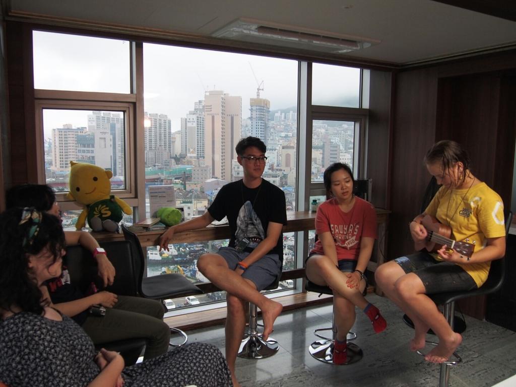 A Pousada Aj House Busan Exterior foto