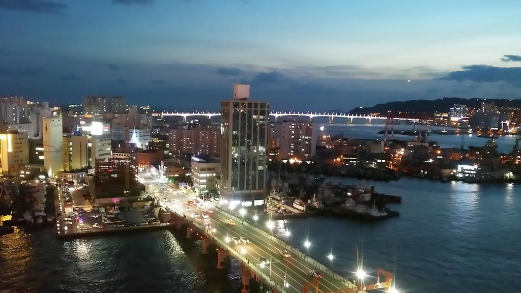 A Pousada Aj House Busan Exterior foto