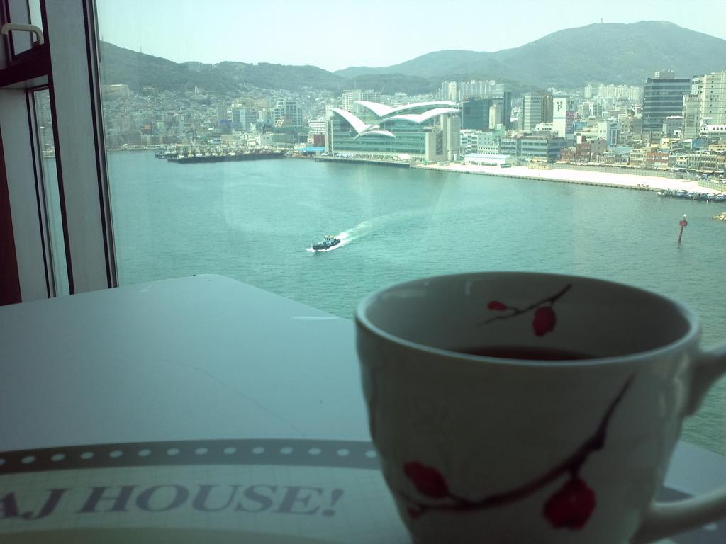 A Pousada Aj House Busan Exterior foto